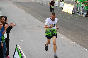 BIB: 87
                            <button type="button" onclick="openModal(3531270)" class="btn btn-primary btn-sm float-right btn-popup" data-toggle="modal" data-target=".modal-high-quality">
                        <i class="fas fa-shopping-cart"></i> Add to Cart
                    </button>
                                            <button type="button" onclick="isThisMe(3531270, true)" class="btn btn-success btn-sm float-right btn-popup btn-isme hidden" data-toggle="tooltip" data-placement="bottom" title="นี่คือรูปของคุณใช่ไหม คลิกที่นี่เพื่อเอาเข้าอัลบั้ม">
                        <i class="fas fa-plus"></i> Add to album
                    </button>
                    <button type="button" onclick="isThisMe(3531270, false)" class="btn btn-warning btn-sm float-right btn-popup btn-isnotme hidden">
                        <i class="fas fa-ban"></i> Remove from album
                    </button>